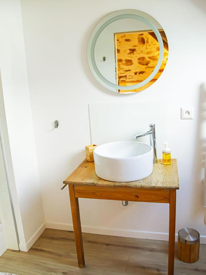 グロワ Le Cinquante Bed & Breakfast エクステリア 写真